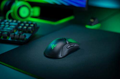 Razer Viper Ultimate with Charging Dock - Ambidextrous Esports Gaming Mouse Powered by HyperSpeed Wireless Technology (Focus+ 20K Optical Sensor, 74g Lightweight, RGB Chroma) Black
